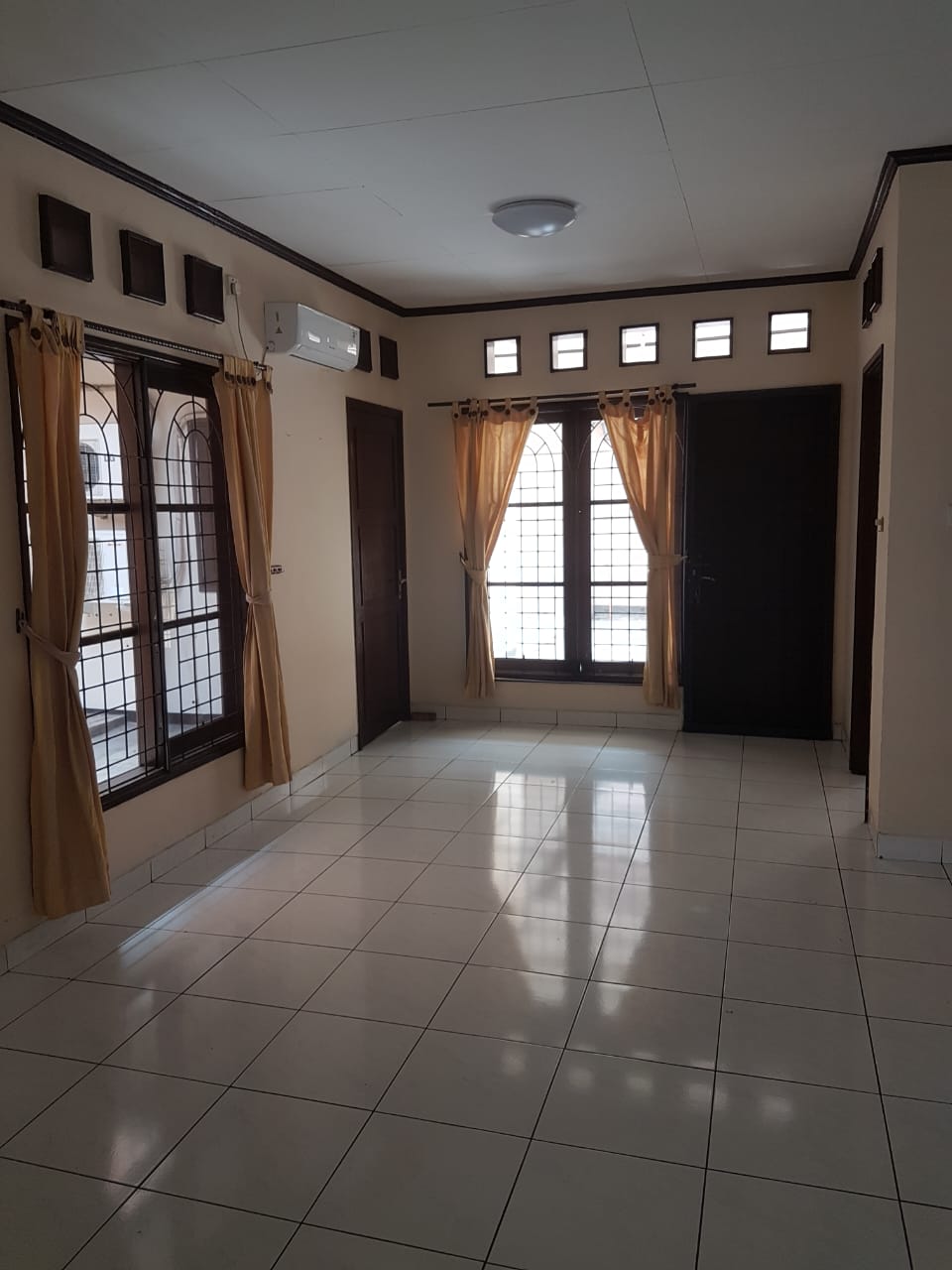 DiSewakan Rumah di Cluster Dago Lippo Cikarang